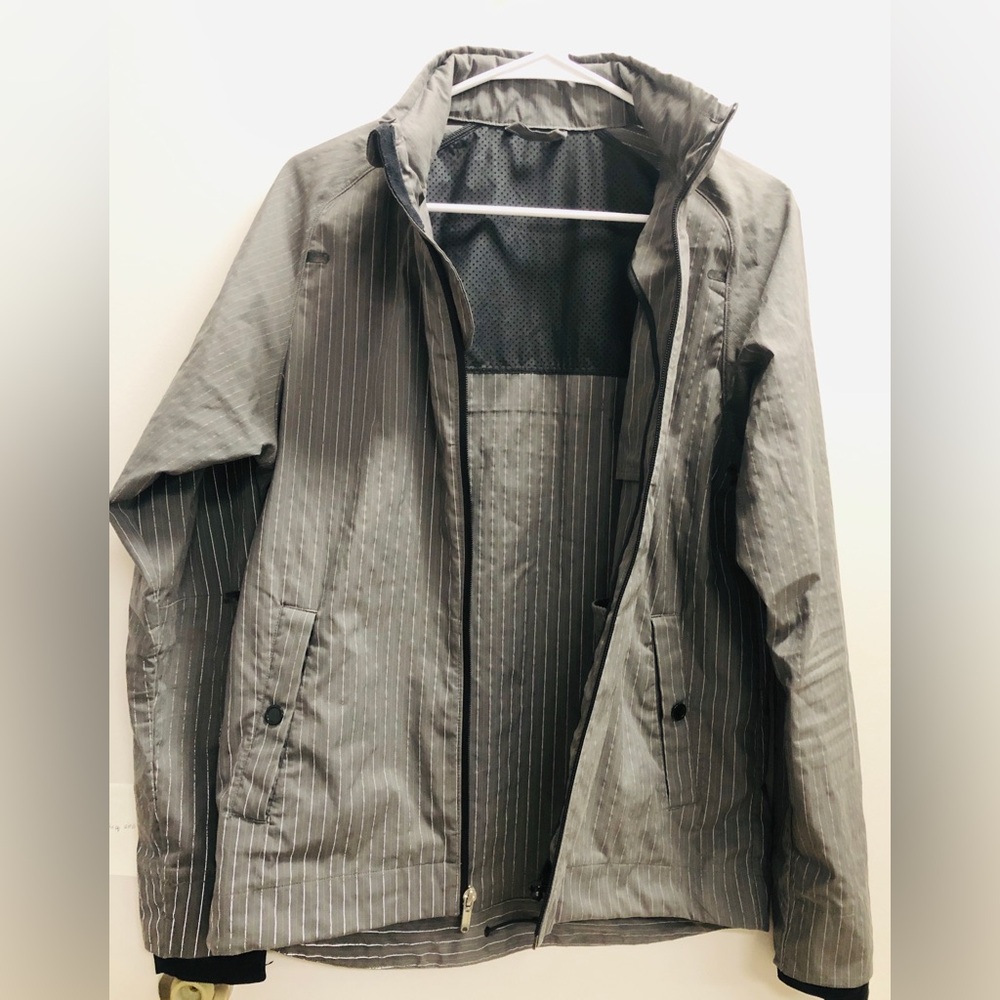 Lululemon Jacket - Picture 3 of 6